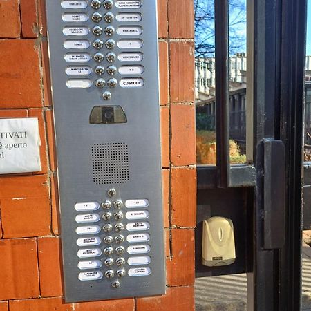 Up To Seven Bed and Breakfast Milano Eksteriør billede