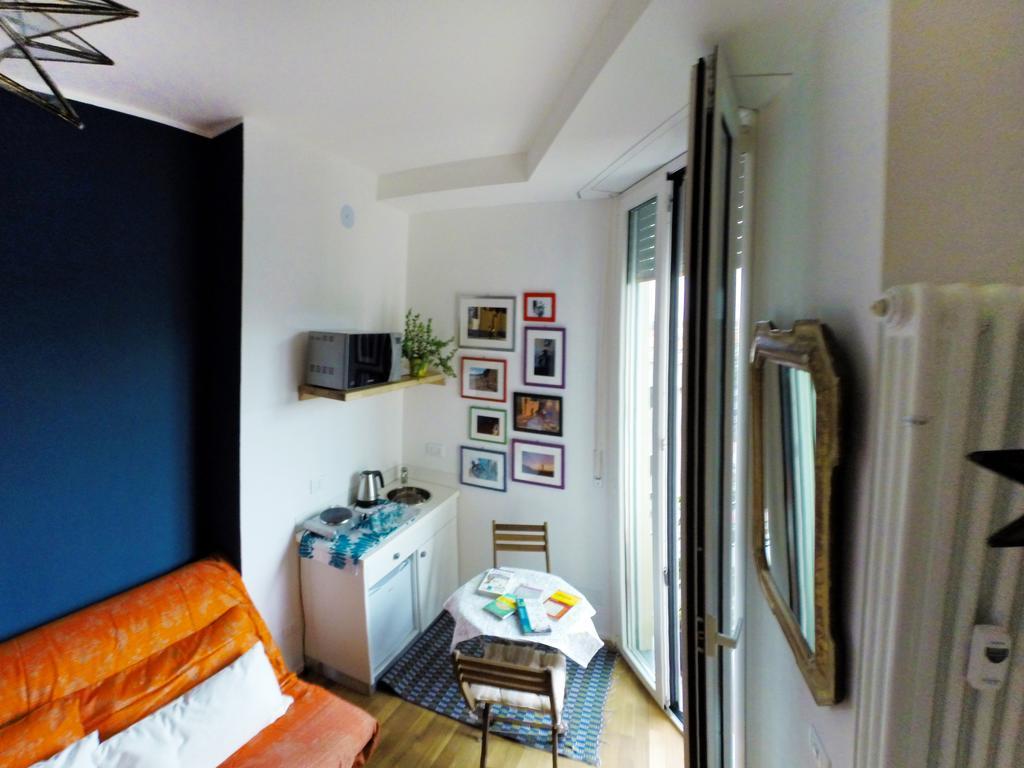 Up To Seven Bed and Breakfast Milano Eksteriør billede